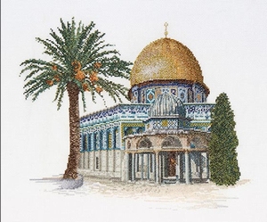 Moskee met gouden koepel